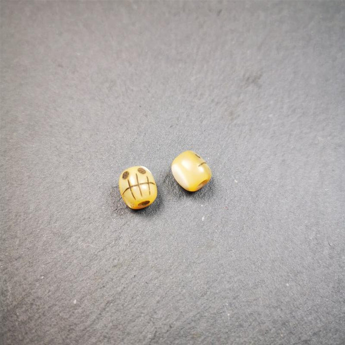 1 Pair of Fish Bone Skull Beads 0.3" - Tibetan Buddhist art, view 8