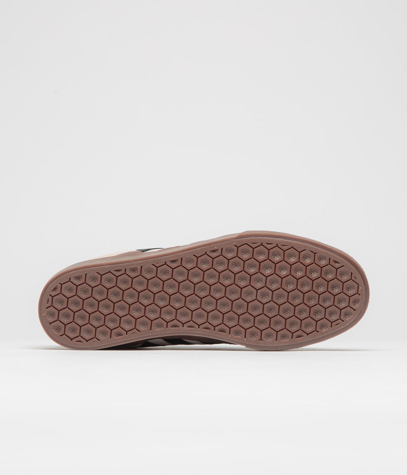Adidas Busenitz Vulc II Shoes in Clear Brown and Core Black / Gum5