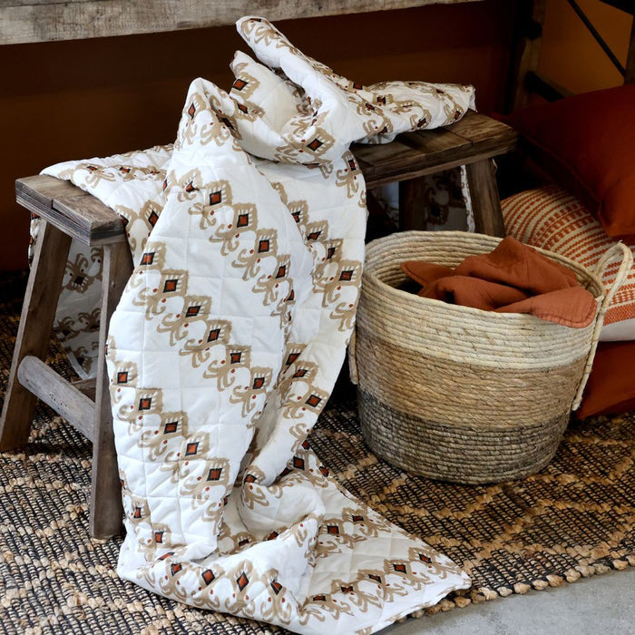 Aix Boho Paisley Quilt