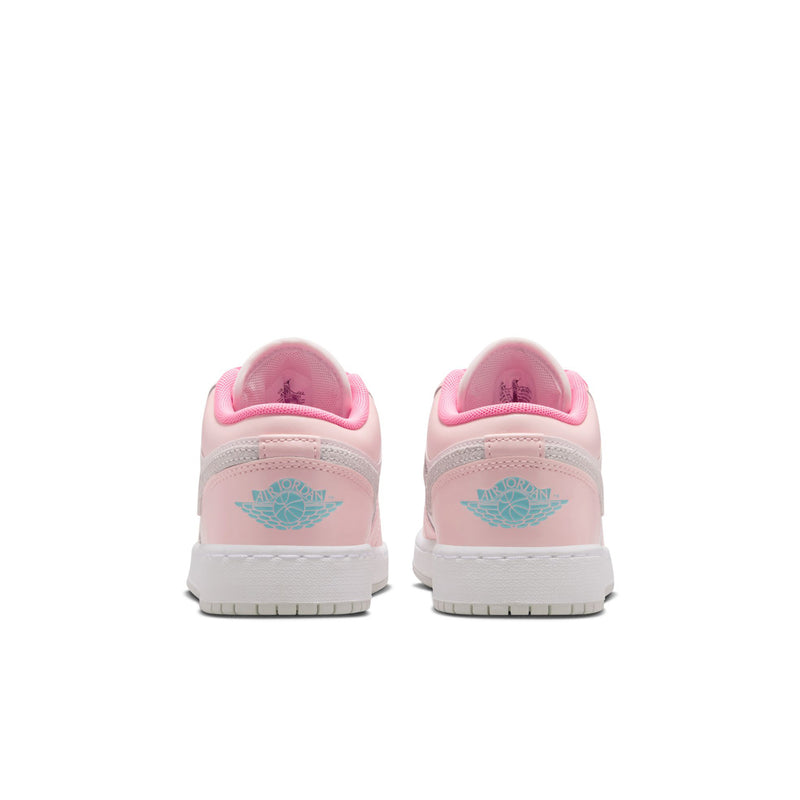 Youth sneakers rear view with pink heel lining and light-pink logo patch