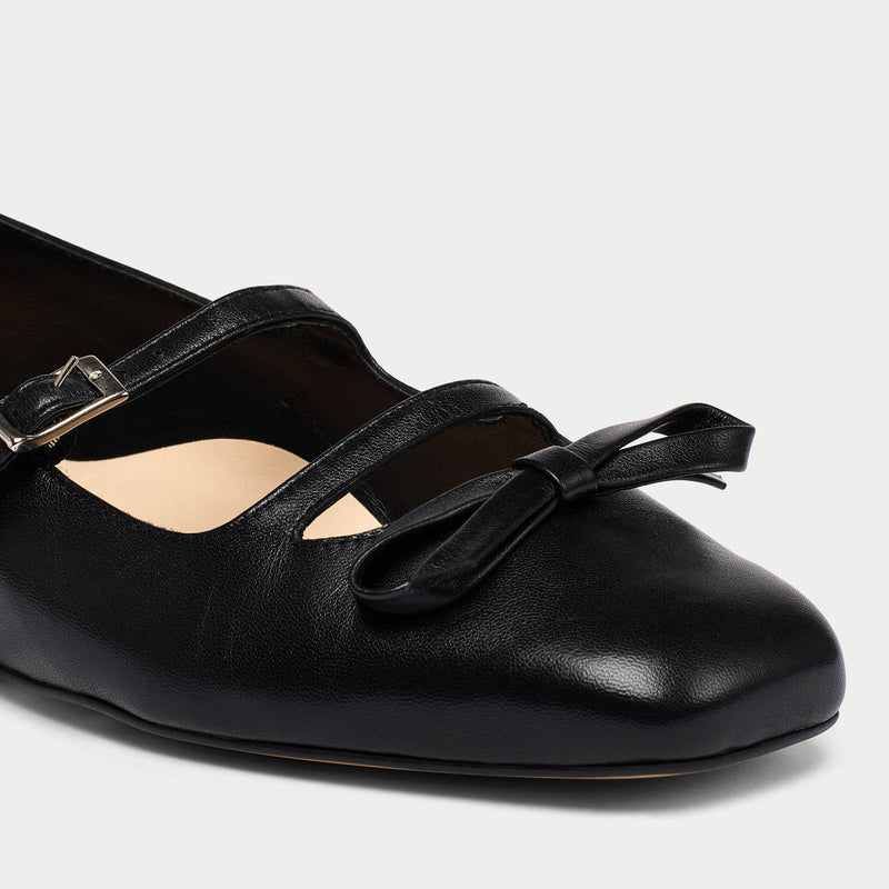 Alexa - Black Leather Ballerinas with Bow