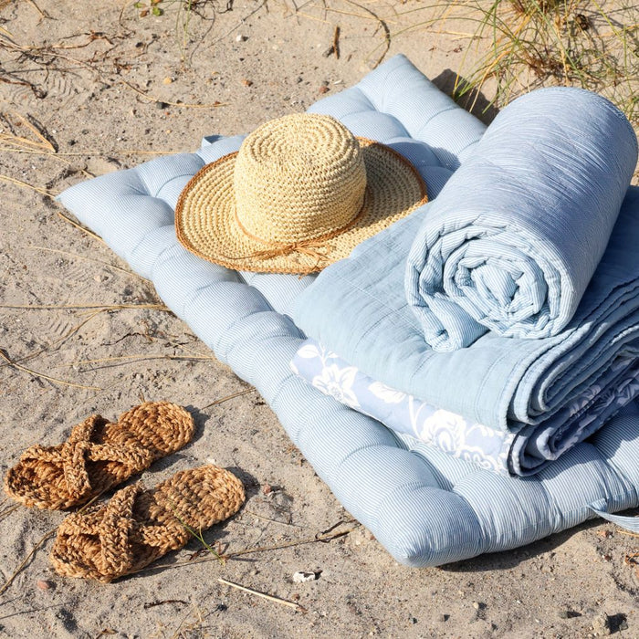 Alix Quilt - Sky Blue & White