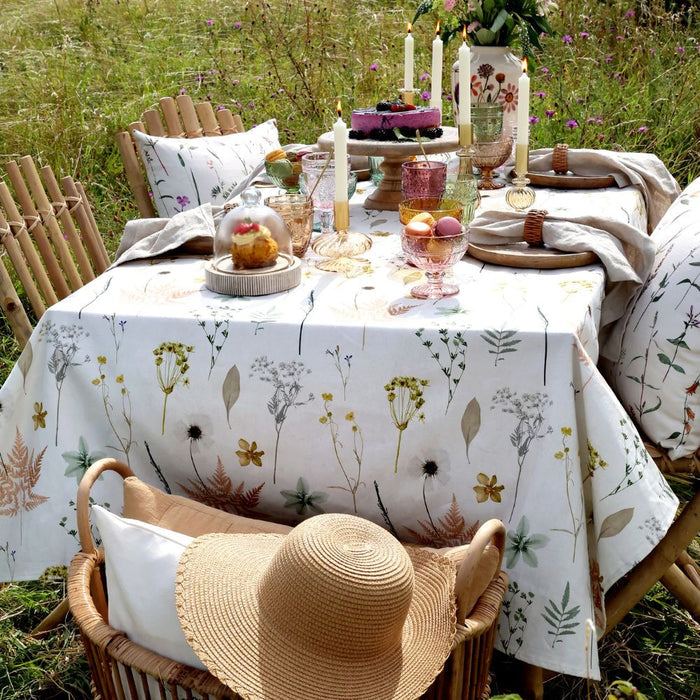Alix Tablecloth - Cream