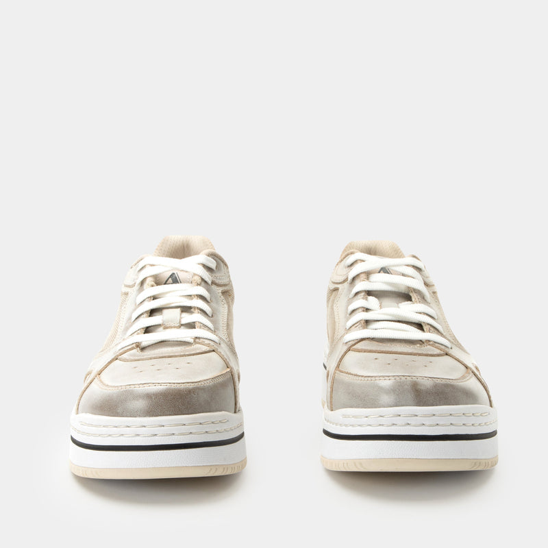 Alyster Cream Shoe | Alegria Shoes