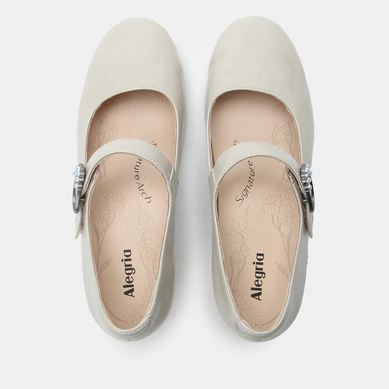 Ameliah Ivory Shoe | Alegria Shoes