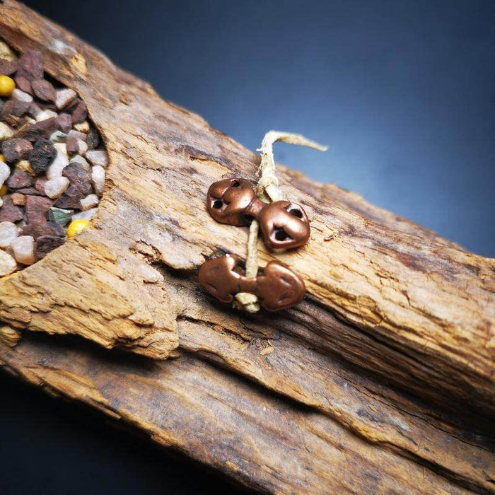 Amulet,Mini Vajra Bead Pendant for Mala Prayer Beads - Tibetan Buddhist mala beads, detailed view