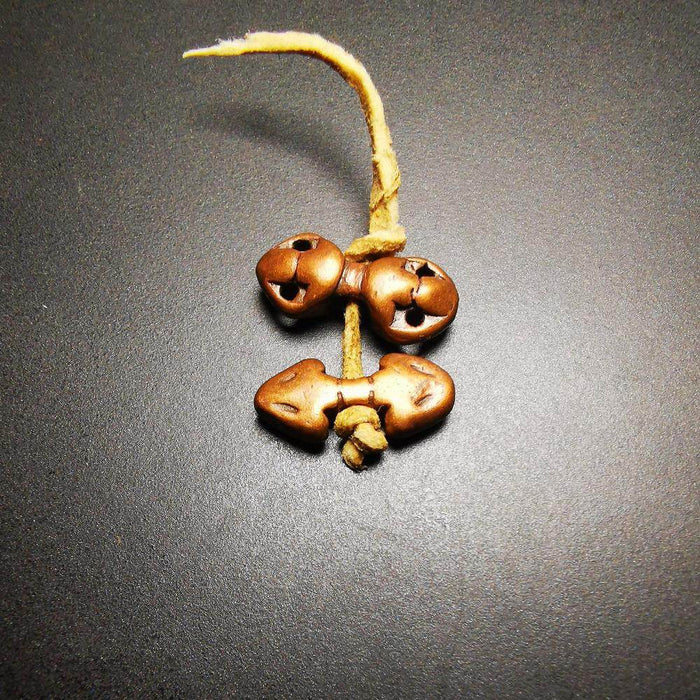 Amulet,Mini Vajra Bead Pendant for Mala Prayer Beads - Tibetan Buddhist mala beads, close-up detail