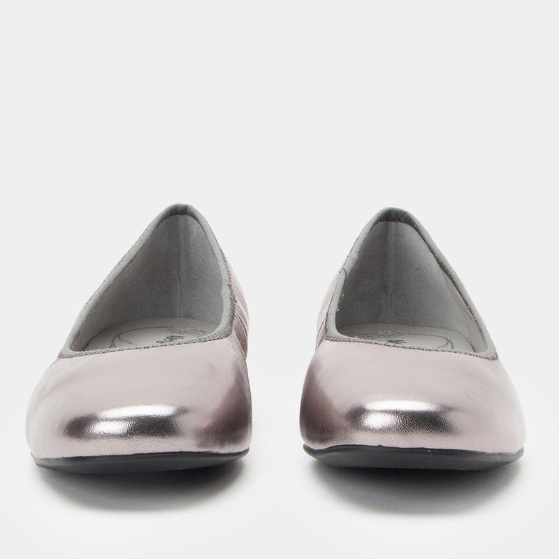 Arielle Pewter Shoe | Alegria Shoes