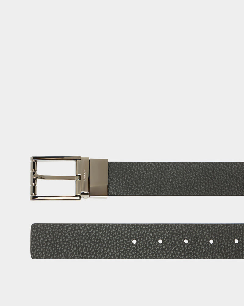 Astory Adjustable And Reversible Belt in Black and Amber Brown Leather