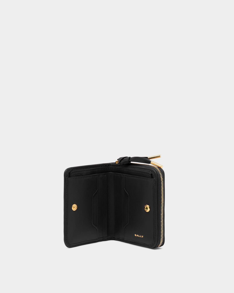 Bally Essential Wallet in Black Leather