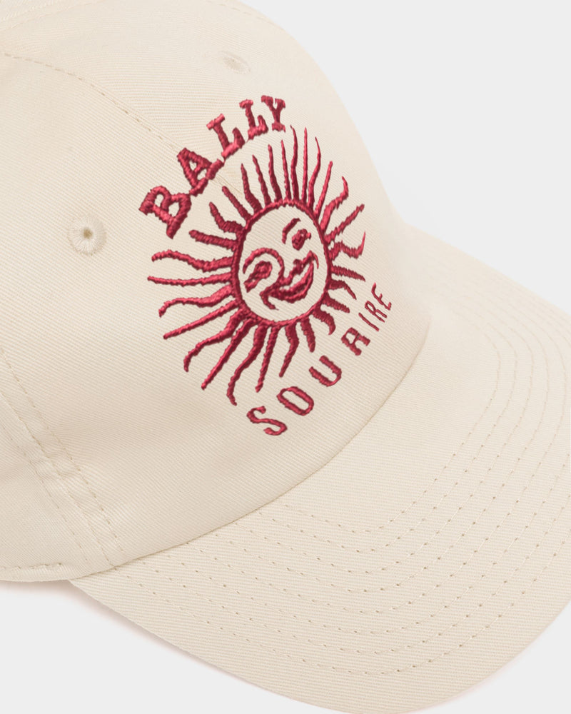 Baseball Hat in Ivory Cotton With the Bally Sourire