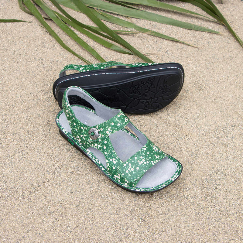 Beckie Green Acres Sandal | Alegria Shoes