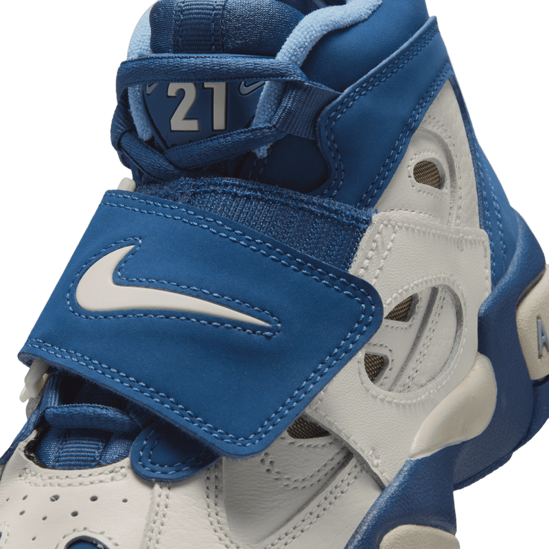 Big Kids' Nike Air Diamond Turf II "Royals"