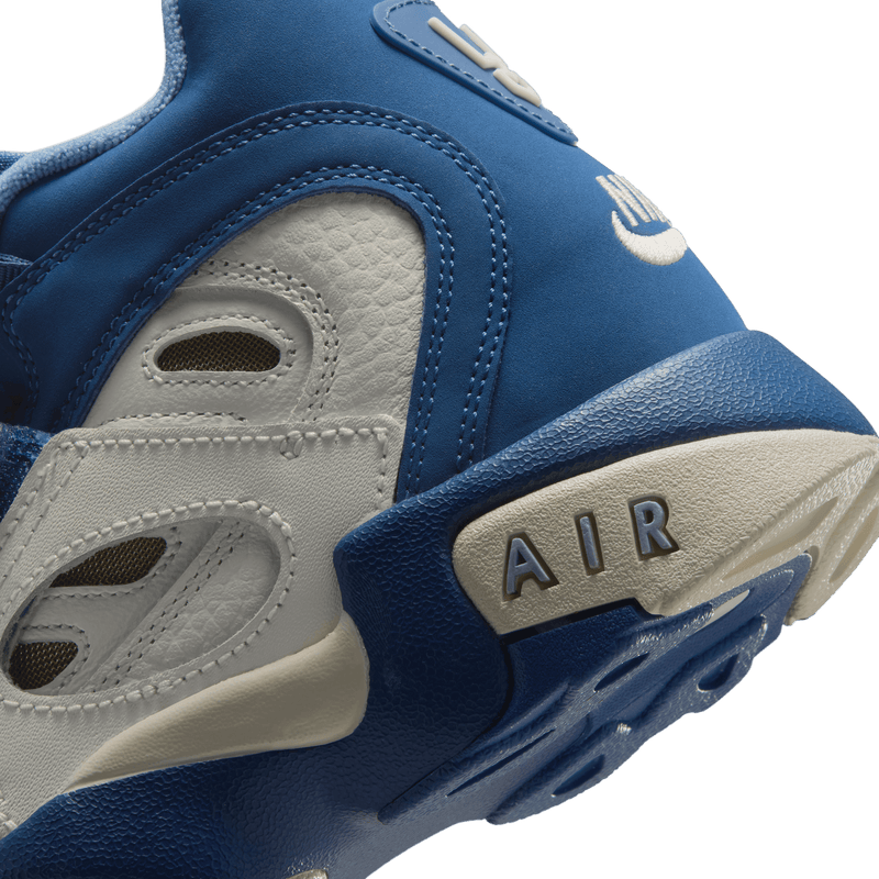Big Kids' Nike Air Diamond Turf II "Royals"