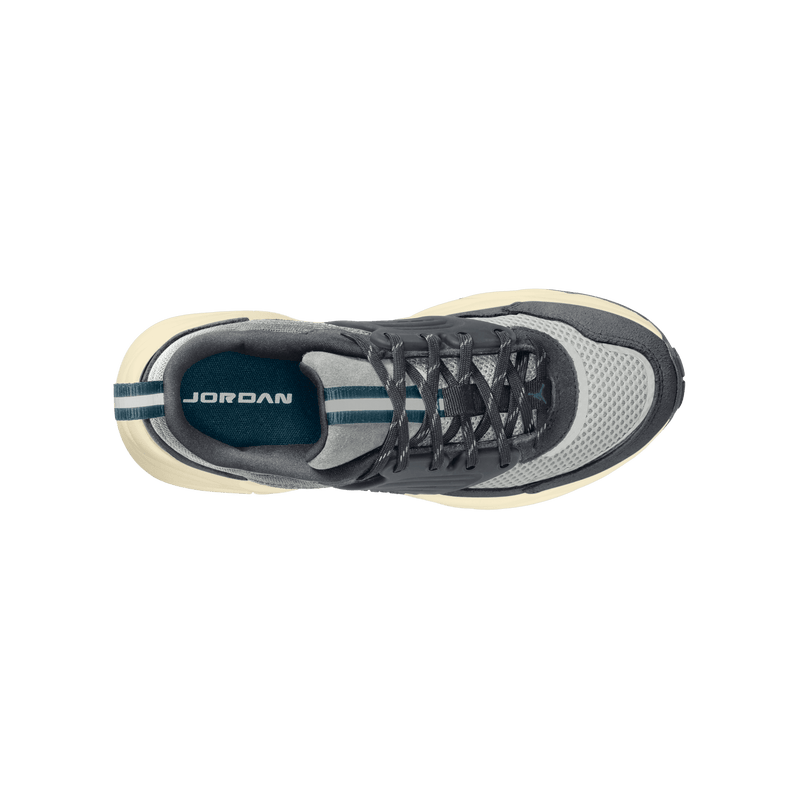 Big Kids' Jordan Trunner O/S "Photon Dust Anthracite Ash Green"