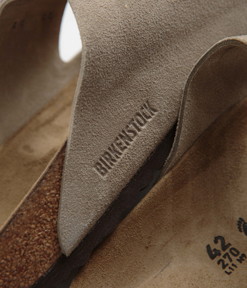 Birkenstock Arizona Narrow Sandals in Taupe