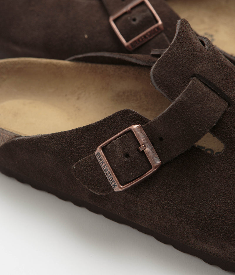 Birkenstock Boston Clogs in Mocha