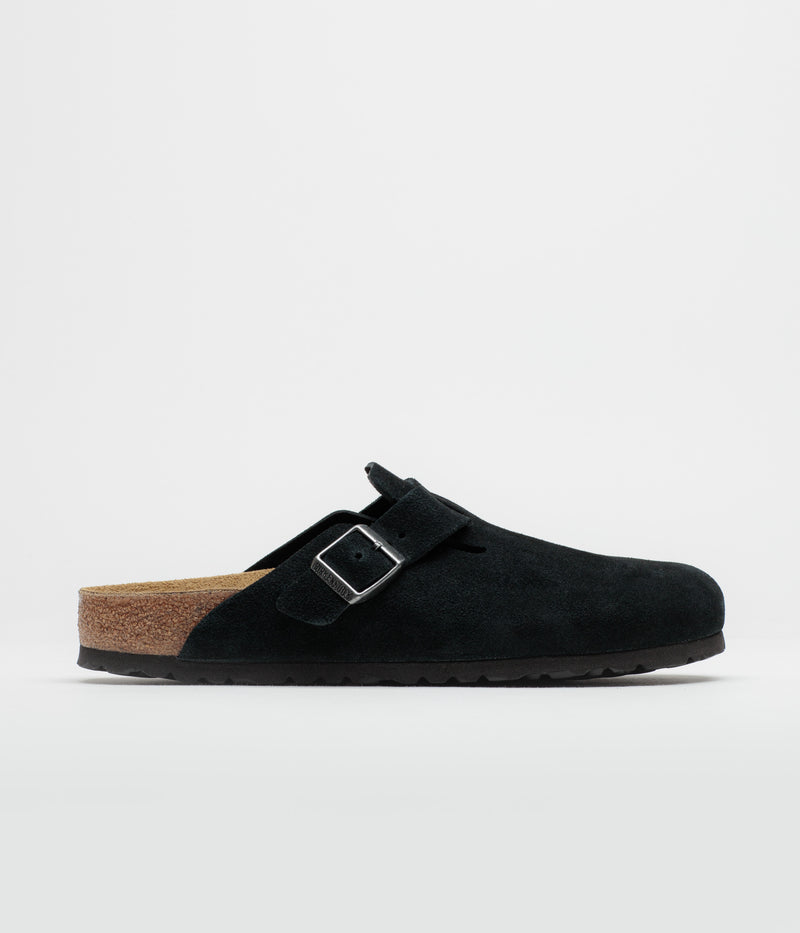 Birkenstock Boston Narrow Clogs in Black