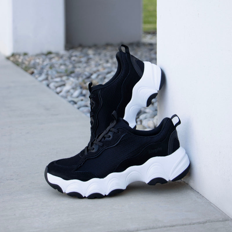 Boom Joy Black Shoe | Alegria Shoes