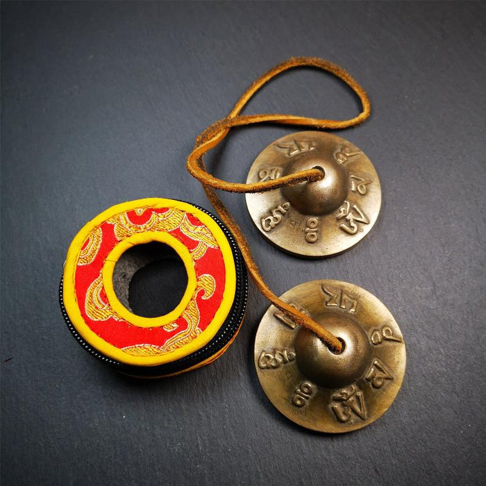 Brass Tingsha Set - OM Mantra - 2.6" - Tibetan Buddhist art, view 4