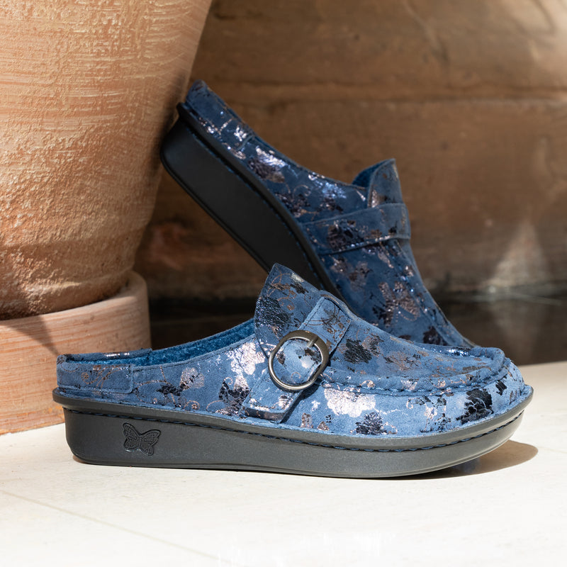 Brigid Lumen Navy Clog