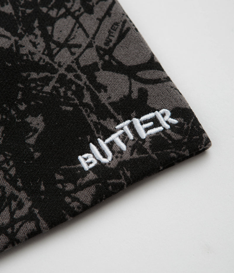 Butter Goods Woods Camo Skully Beanie in Black
