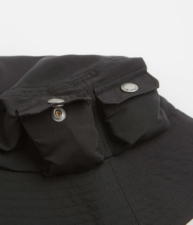 Carhartt Irwin Bucket Hat in Black and Black