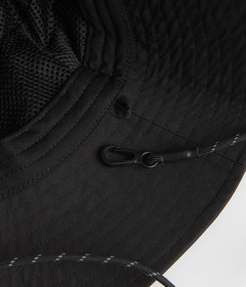 Carhartt Irwin Bucket Hat in Black and Black