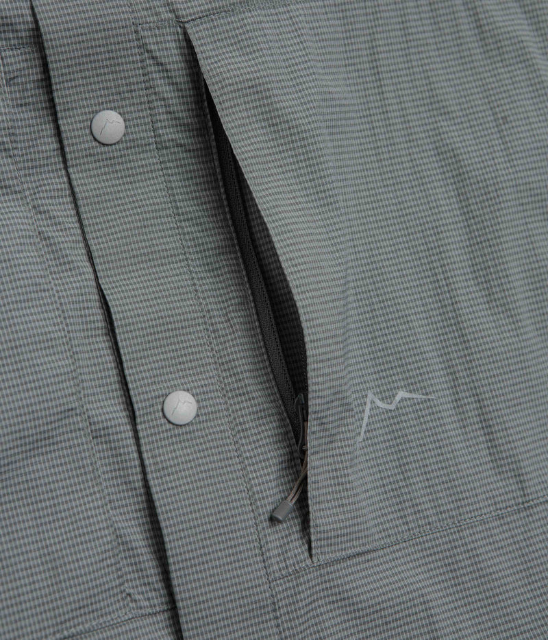 Cayl CHK 2Pocket Short Sleeve Shirt in Dark Grey