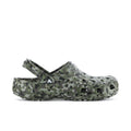 Men's camo clogs with adjustable heel strap and round logo button