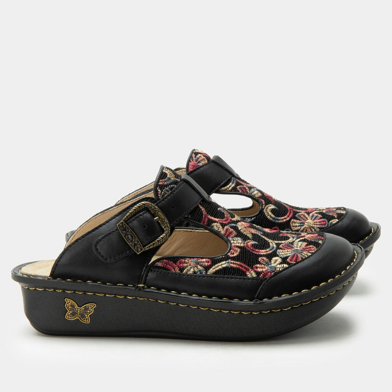 Classic Handicraft Shoe | Alegria Shoes