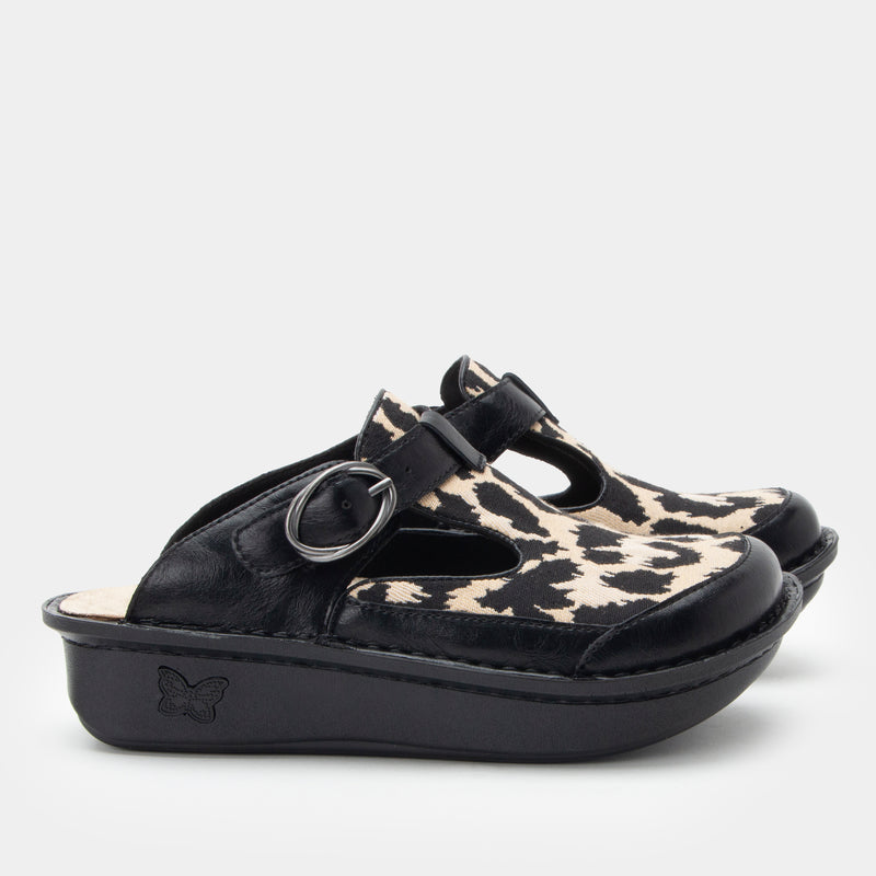 Classic Natural Instinct Shoe