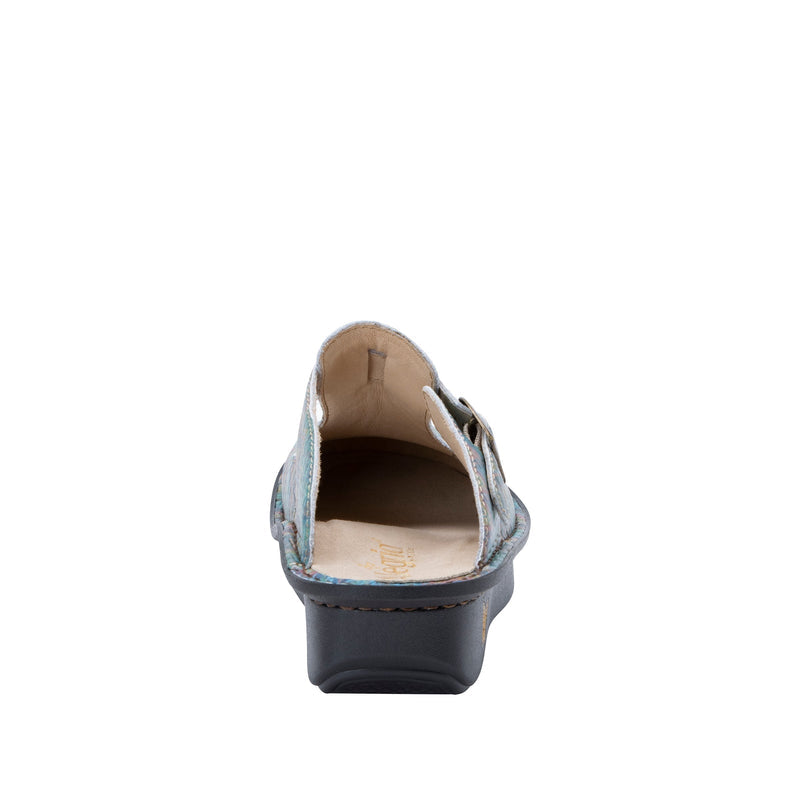 Classic Woven Wonder Shoe | Alegria Shoes
