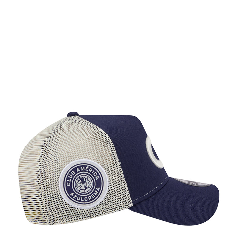 Navy and white trucker cap with front circular Club America logo patch