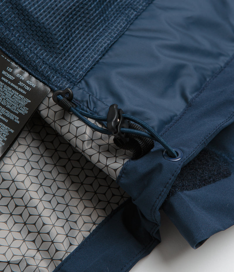 Columbia Ampli-Dry II Shell Jacket in Collegiate Navy