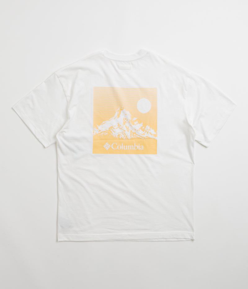 Columbia Black Butte Graphic T-Shirt in White and Linear View