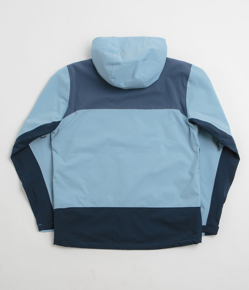 Columbia Boulder Falls Jacket in Ripple Blue and Dark Mountain / Collegiate Navy