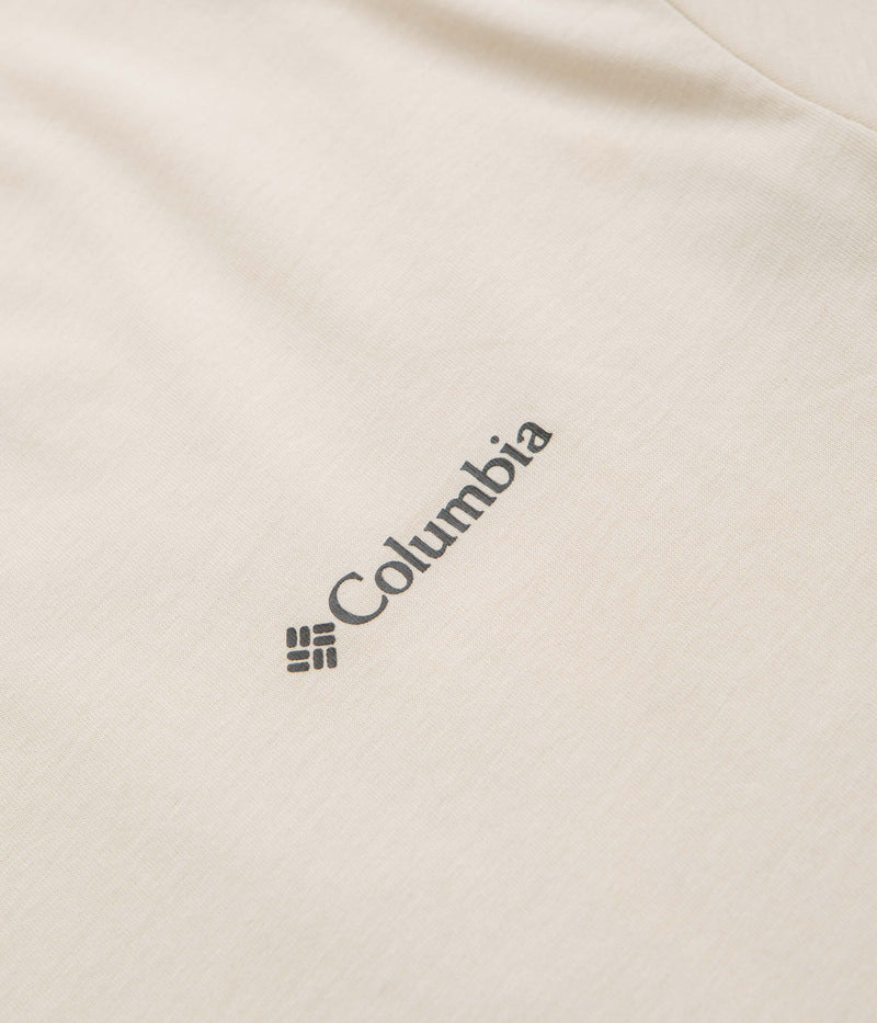 Columbia Cavalry Trail T-Shirt in Chalk