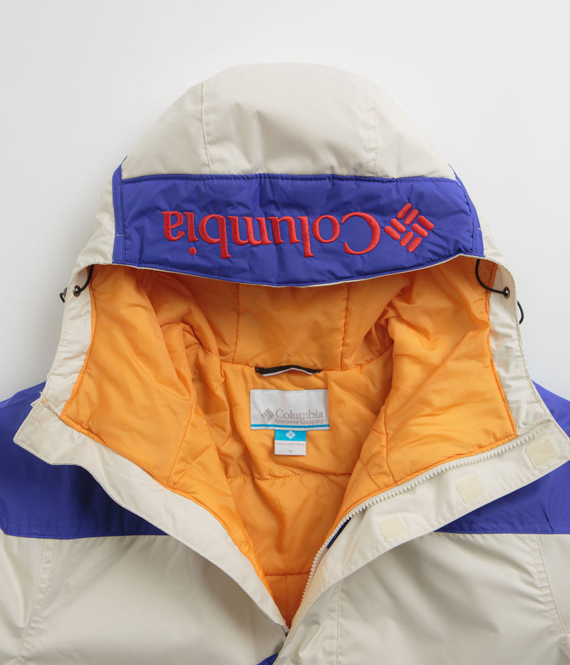 Columbia Challenger II Insulated Pullover Jacket in Chalk and Clematis Blue