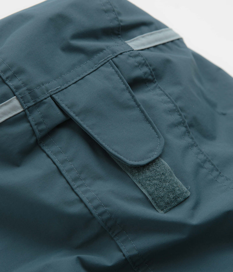 Columbia Challenger II Insulated Pullover Jacket in Everblue and Crushed Blue