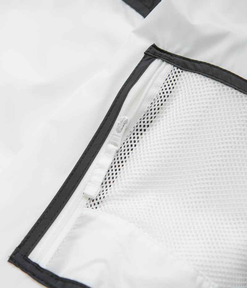 Columbia Challenger II Windbreaker Jacket in White and Black / White