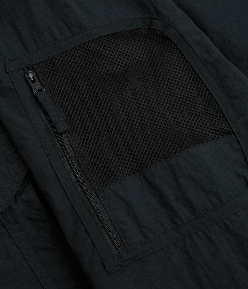 Columbia Challenger Windbreaker Anorak in Black