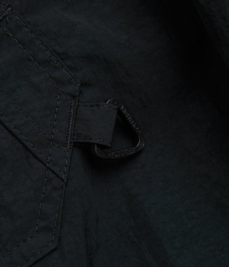 Columbia Challenger Windbreaker Anorak in Black