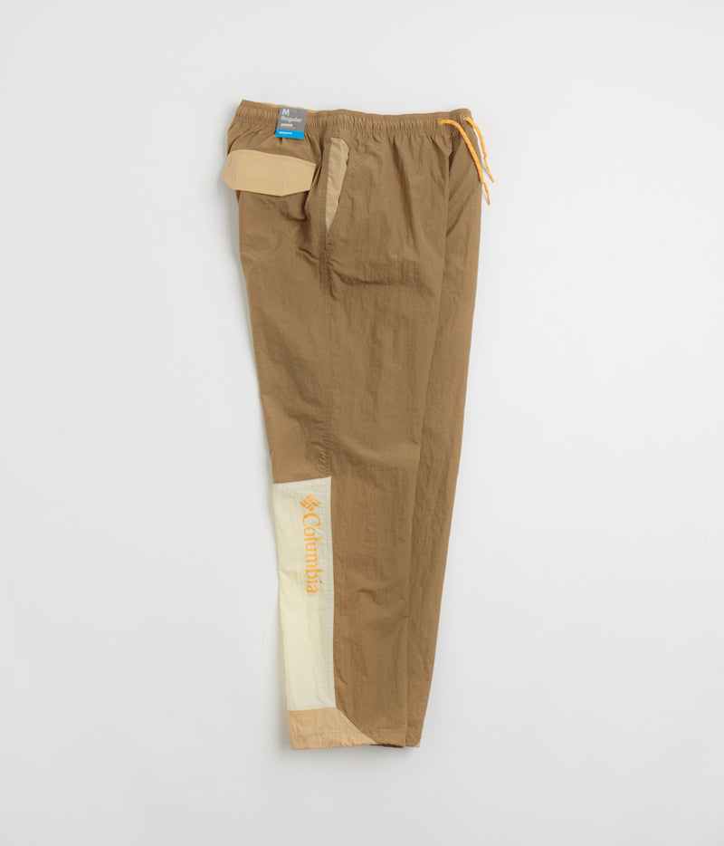 Columbia Challenger Windbreaker Pants in Delta and Canoe