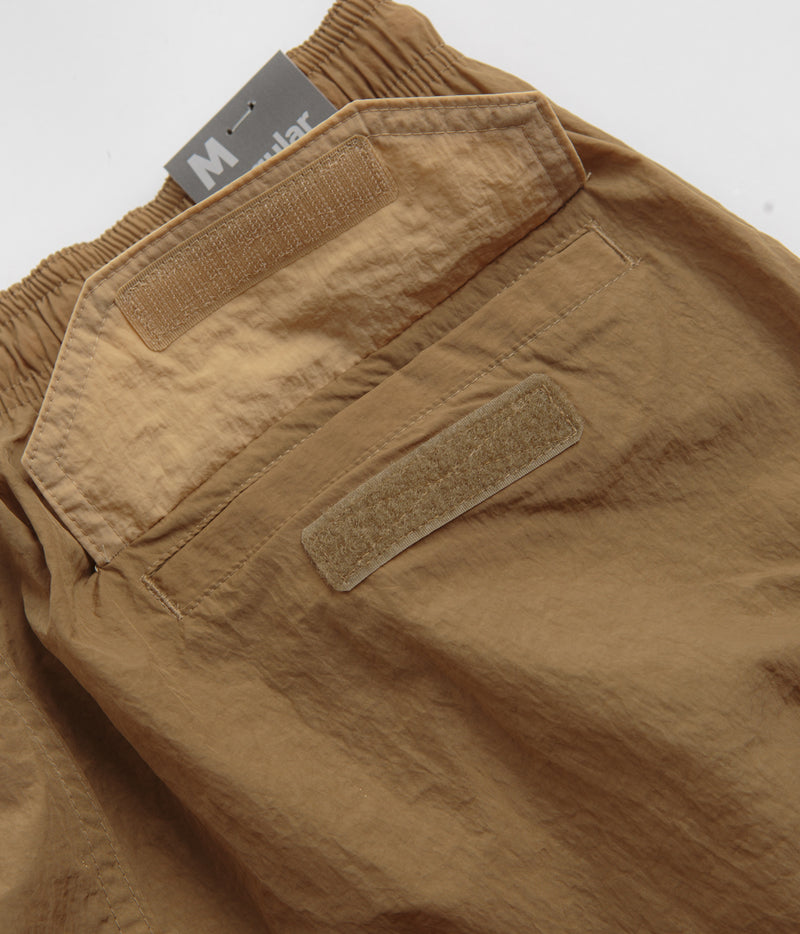 Columbia Challenger Windbreaker Pants in Delta and Canoe