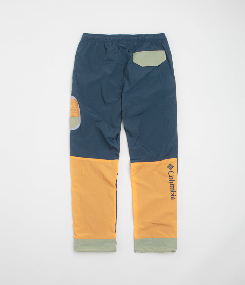 Columbia Challenger Windbreaker Pants in Nocturnal and Safari