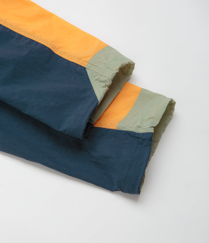 Columbia Challenger Windbreaker Pants in Nocturnal and Safari