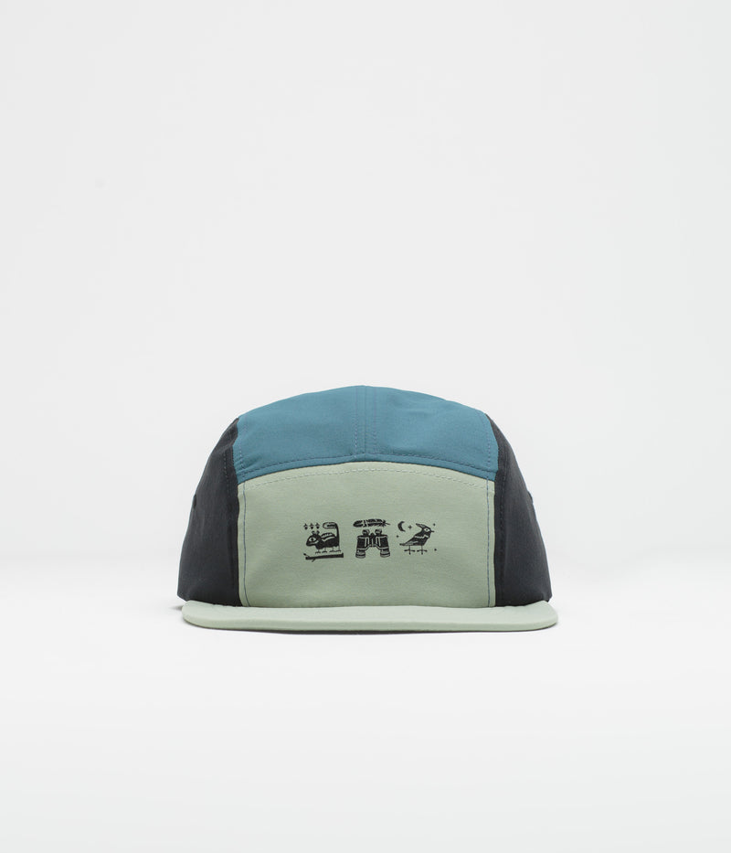 Columbia Creek Side 5 Panel Cap in Safari and Black / 3 Little Icons