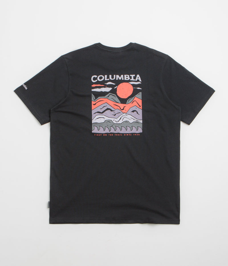 Columbia Explorers Canyon Back T-Shirt in Black and Peaks and Waves