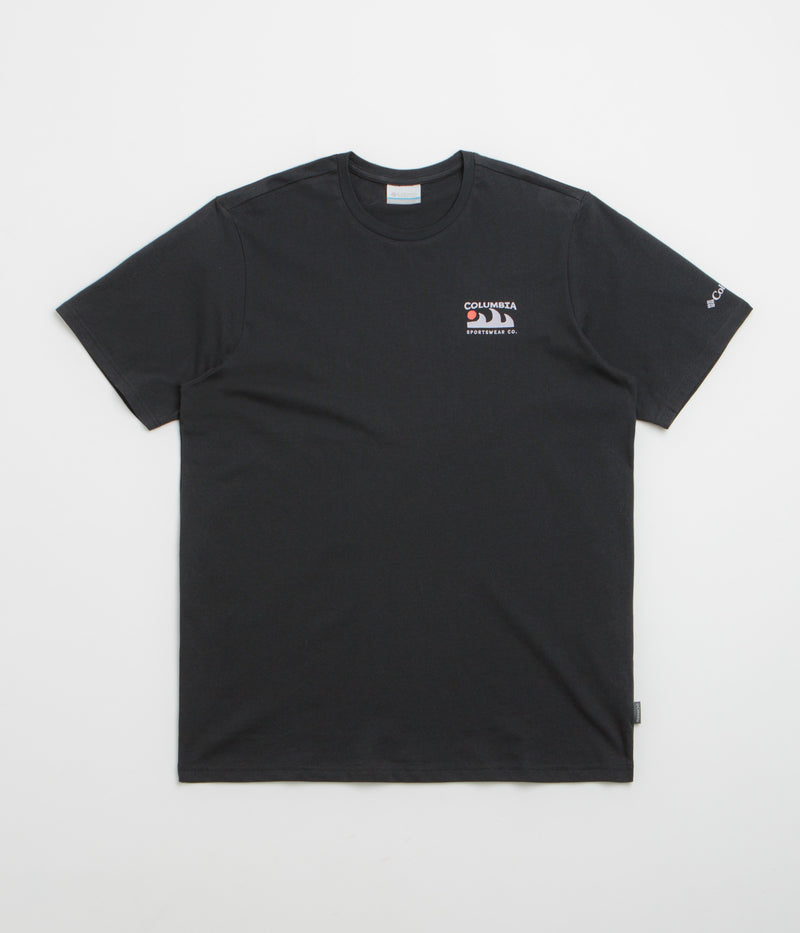 Columbia Explorers Canyon Back T-Shirt in Black and Peaks and Waves